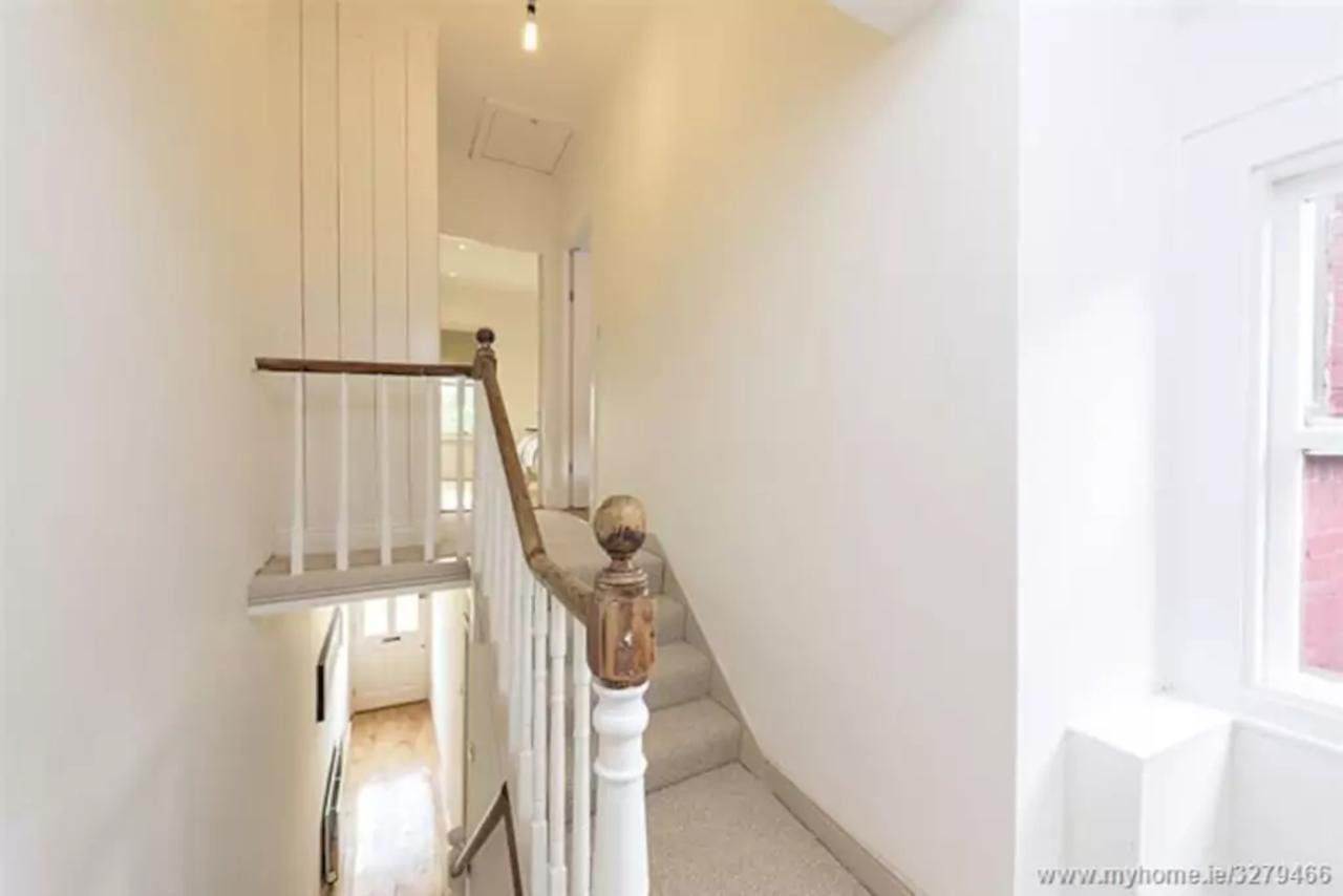 Cosy 2 Bedroom House In 4 Apartment *